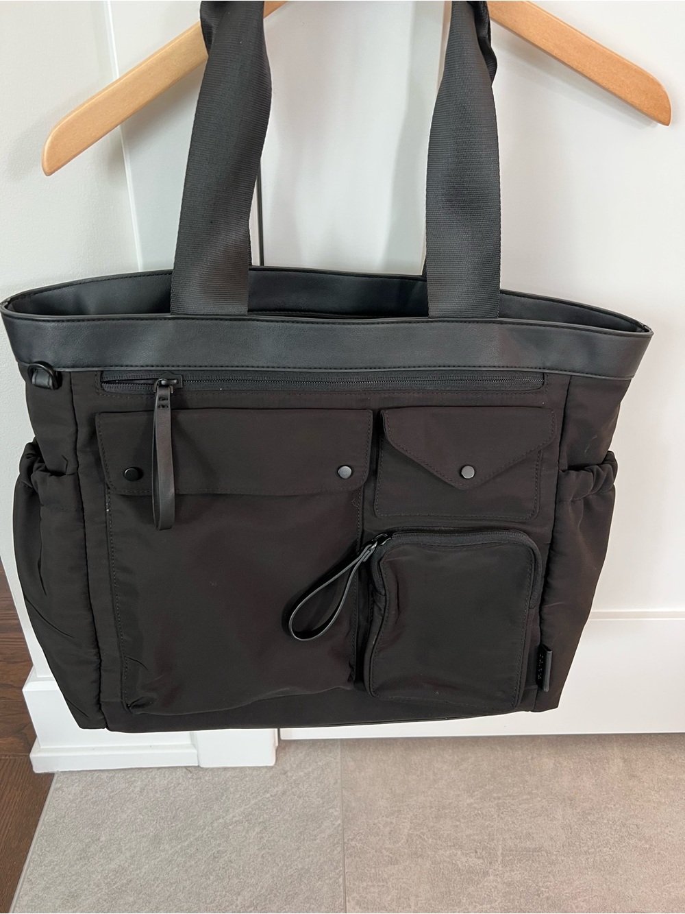 BEIS Black Sport Carry-all with Front Utility Pockets